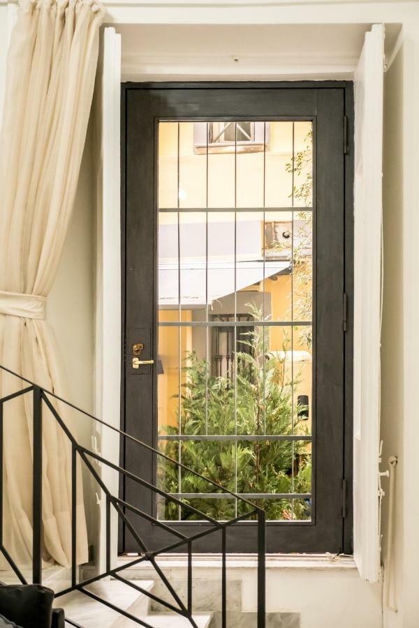 Il Salotto Di Nonna Cornelia 2 Hotel Naples Exterior photo